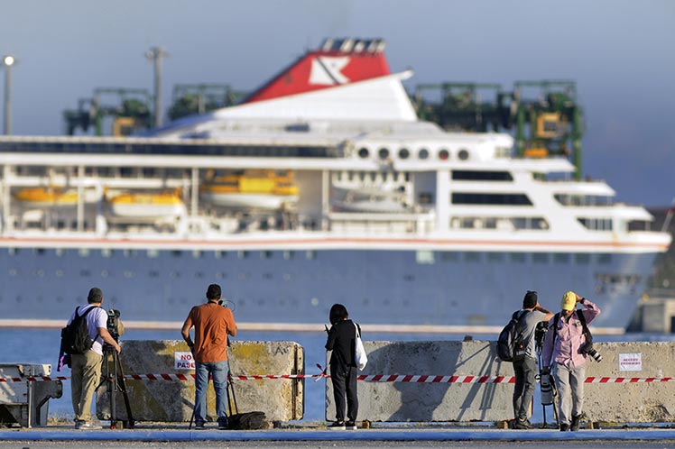 “Te quiero Cuba”, a dos años de un gesto solidario 2 Rescate CruceroMS Braemar1