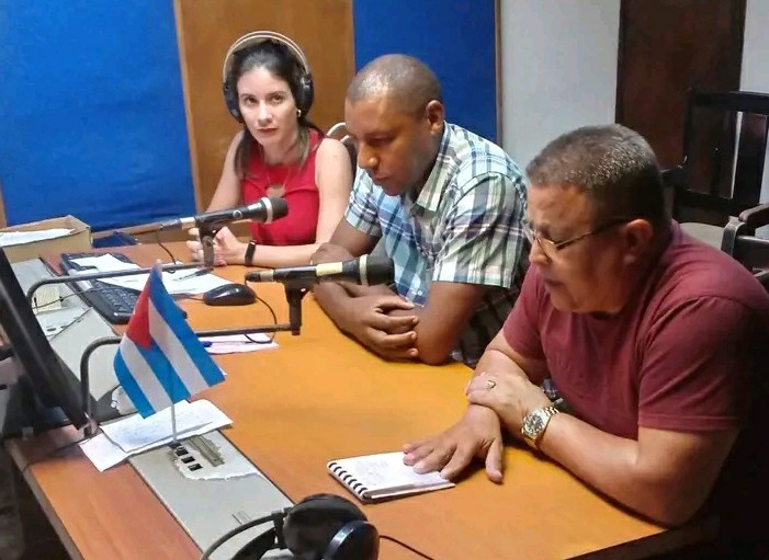 ¨Combatiendo junto al pueblo¨, programa de la emisora Radio Majaguabo 2 FB IMG 166017329216774972