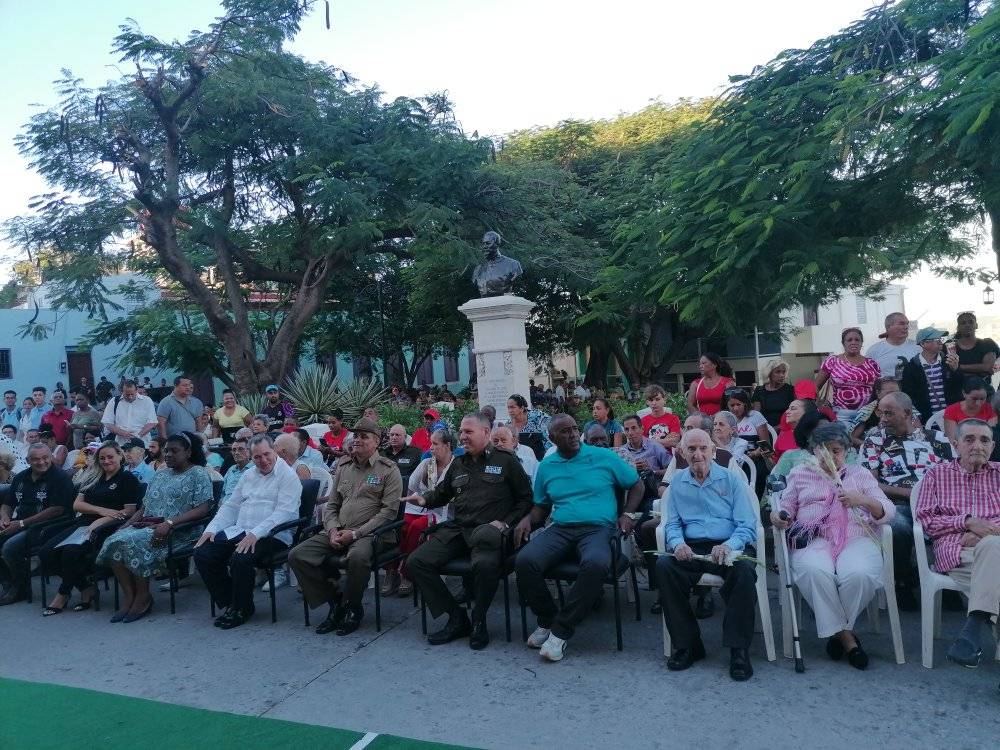 Conmemora pueblo de Cuba Aniversario 66 del alzamiento armado del 30 de noviembre (+Fotos) 3 316814862 840762113934421 3767333977578297794 n
