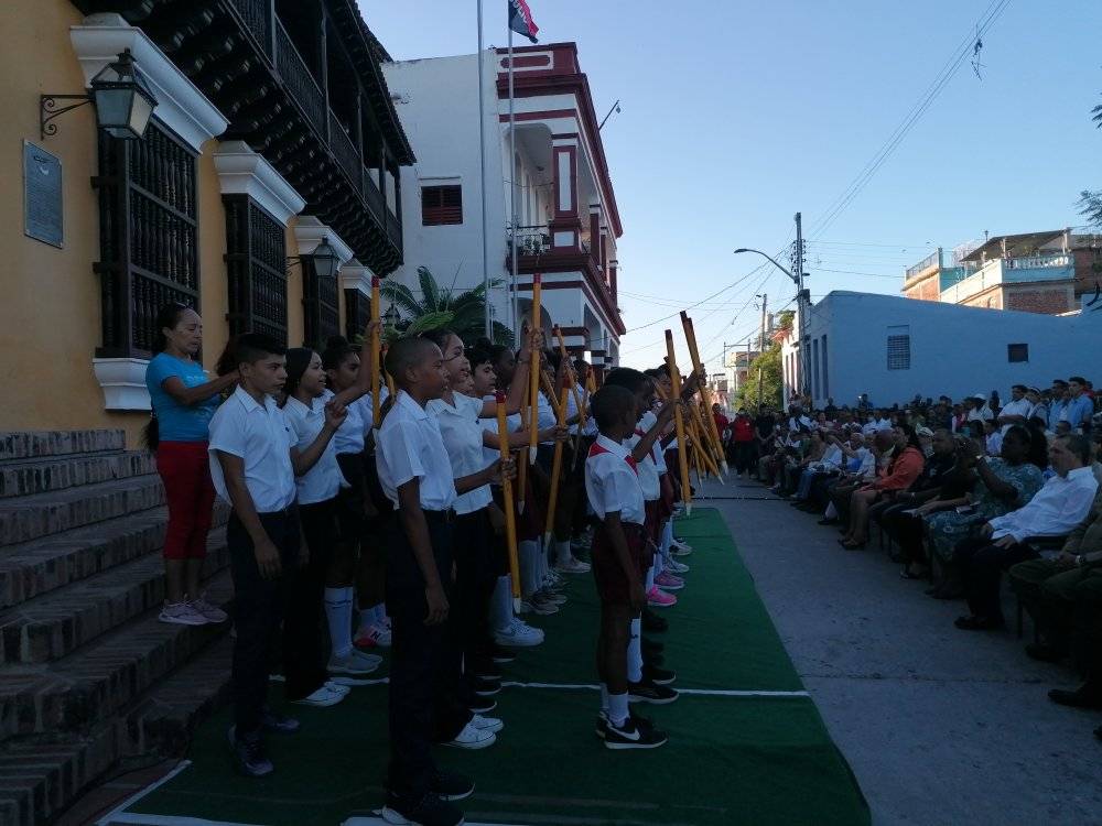 Conmemora pueblo de Cuba Aniversario 66 del alzamiento armado del 30 de noviembre (+Fotos) 2 317495572 840761953934437 2425435133315125549 n