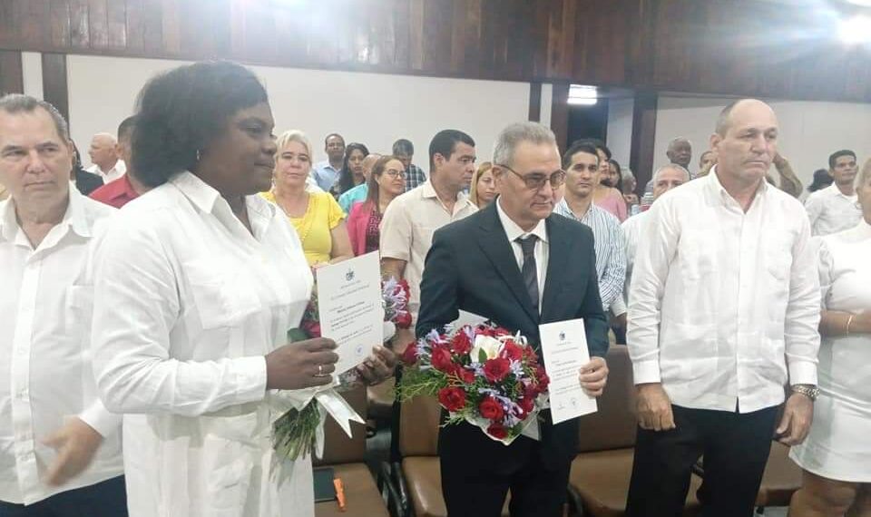 Se realizó Acto de Toma de Posesión de la Gobernadora y el Vicegobernador en Santiago de Cuba.