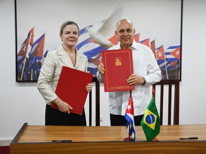 Cuba y Brasil más cerca, a través de sus Partidos