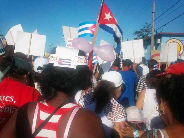 Masividad, alegría y combatividad este Primero de Mayo en Santiago de Cuba