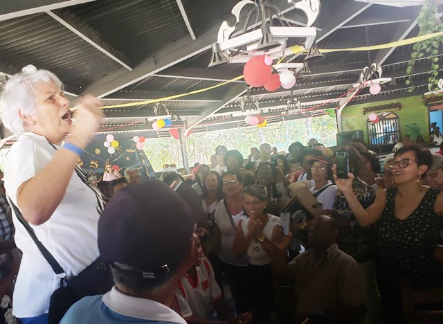 Finalizó en Santiago de Cuba encuentro de miembros del Destacamento Pedagógico Manuel Ascunce Domenech (+Video) (+Fotos) 3 enc destacamento 4