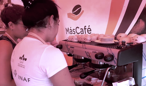 En Contramaestre expo venta de café por la Estación Experimental Agroforestal de Tercer Frente