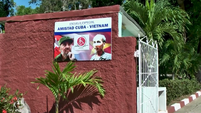 La Escuela Especial Amistad Cuba-Vietnam apuesta por un futuro de felicidad