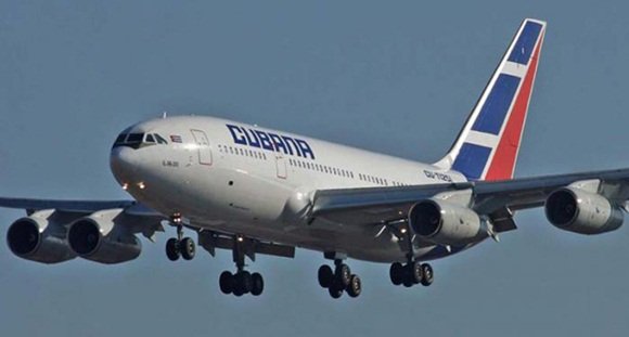 Minrex: Aplicación del bloqueo de EEUU en Argentina obliga a Cubana de Aviación a suspender vuelos
