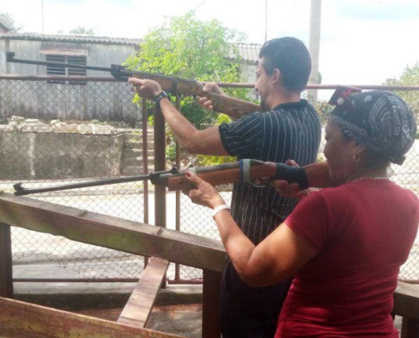 dia defensa 4