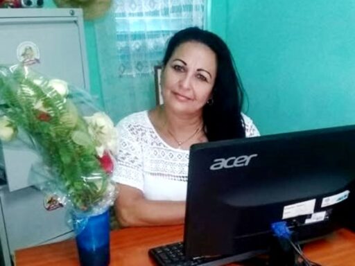 Sonia Tasé Izaguirre, la radio y el desarrollo local en Mella (+Audio)