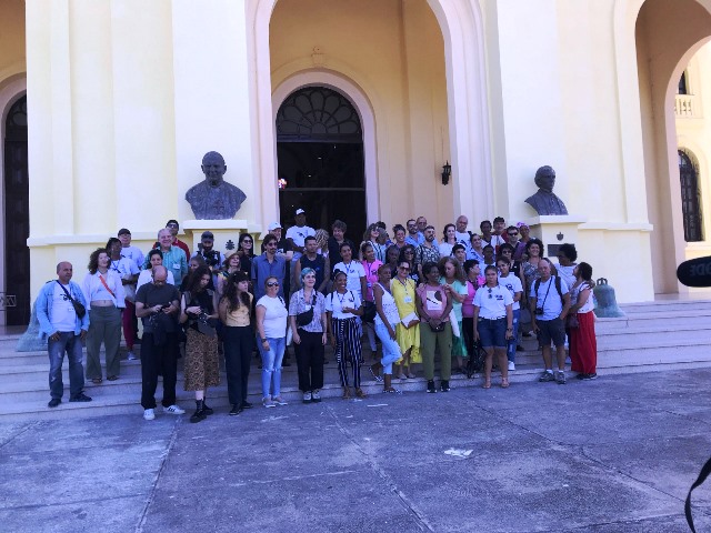 Visita comunidad El Cobre delegación del Festival Santiago Álvarez 2 visitan comunidades 4