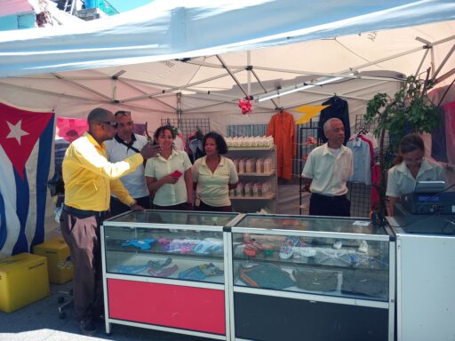 En Santiago de Cuba 49 edición de la Feria Cultural Expositiva El Tivolí(+Video)