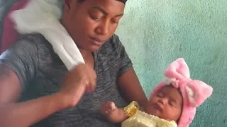 Organización de Pioneros José Martí entrega canastilla a niños de Songo-La Maya(+Video)