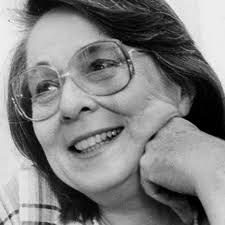 Vilma Espín Guillois: más allá del uniforme