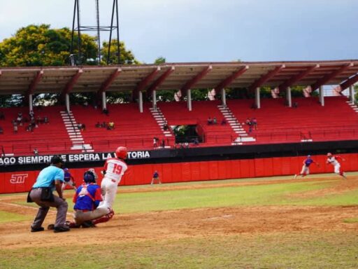 Santiago de Cuba se aferra a la postemporada de la Liga Élite