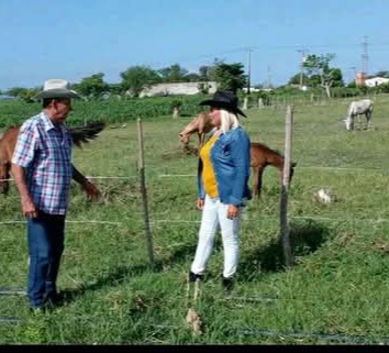 Recibe el campesino Willian Serrano medalla Romárico Cordero 2 IMG 20250507 1324591