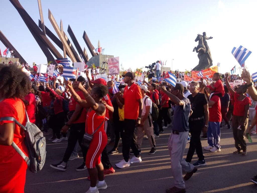 Primero de Mayo Por Cuba Juntos Creamos 11