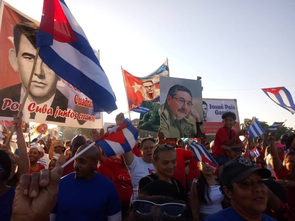 Primero de Mayo Por Cuba Juntos Creamos 8