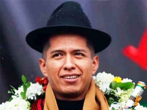 Inscriben en Bolivia candidatura presidencial de Andrónico Rodríguez
