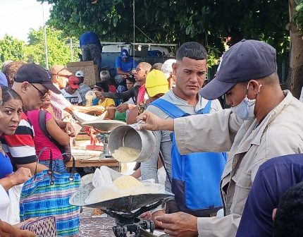 La Feria agropecuaria sabatina