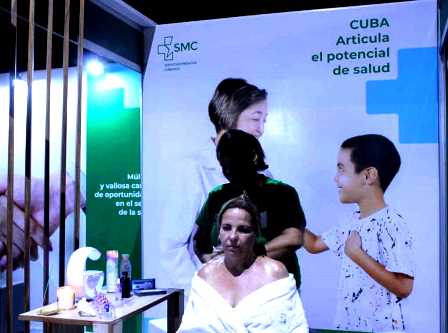 Servicios Médicos Cubanos promueven nuevo producto en ExpoCaribe