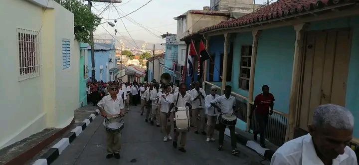 Homenaje a Frank País y a Raúl Pujol en el Día de los Mártires de la Revolución (Fotos)