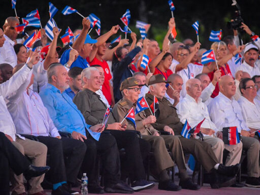 Un pueblo empeñado en preservar su soberanía es Cuba en 26 (+Fotos)
