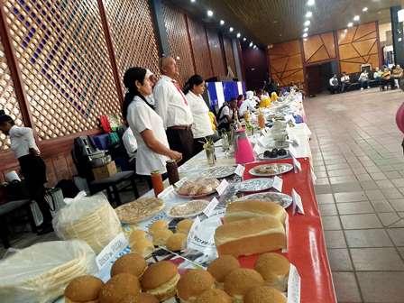 Desarrollan en Santiago de Cuba Feria Expositiva y Ronda de Negocios (+Video)