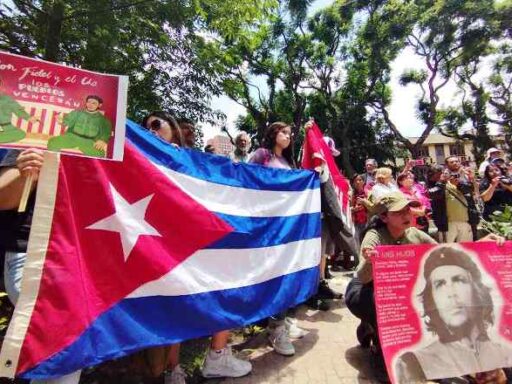 Fidel Castro y el Che, un legado defendido en México 