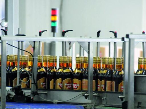 Bacardí: más de 30 años queriendo adjudicarse Havana Club