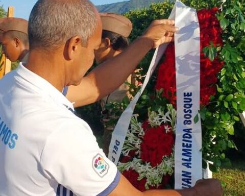 Rinden tributo al Comandante de la Revolución Juan Almeida Bosque en Santiago de Cuba