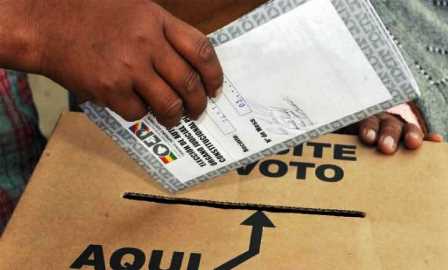 Tribunal Supremo Electoral de Bolivia alista sorteo para balotaje