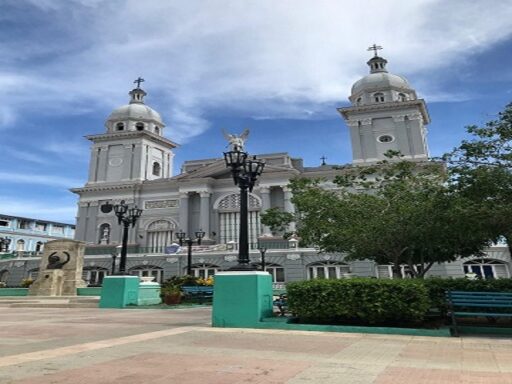 La Catedral de Santiago de Cuba (+Fotos)
