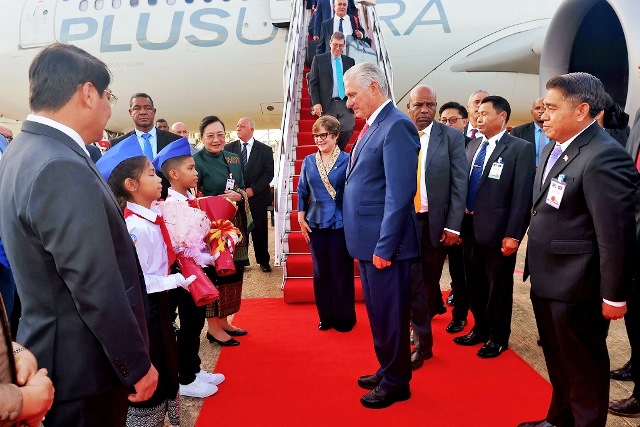 Concluye Díaz-Canel visita a Laos, última etapa de gira por Asia