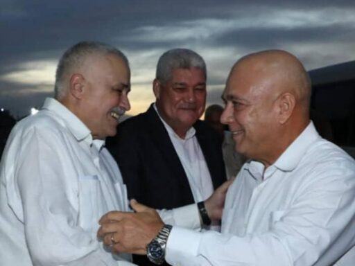 El abrazo de Cuba a Venezuela