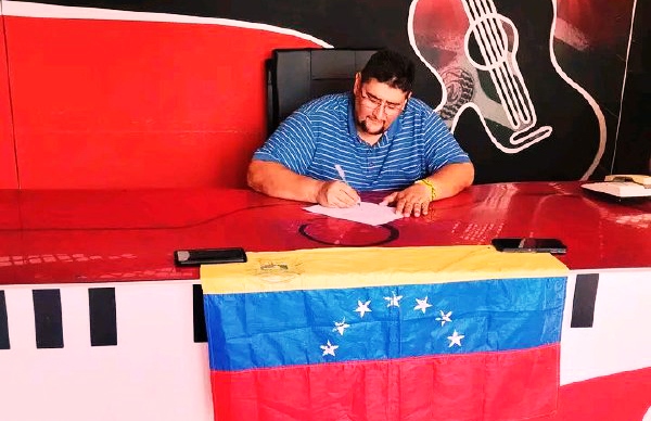 Firmar por Venezuela es hacerlo por la paz y la no injerencia