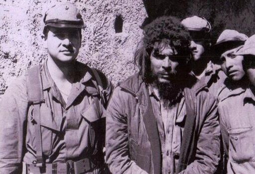 El Che no murió en La Higuera; él se multiplicó como símbolo de las causas nobles.