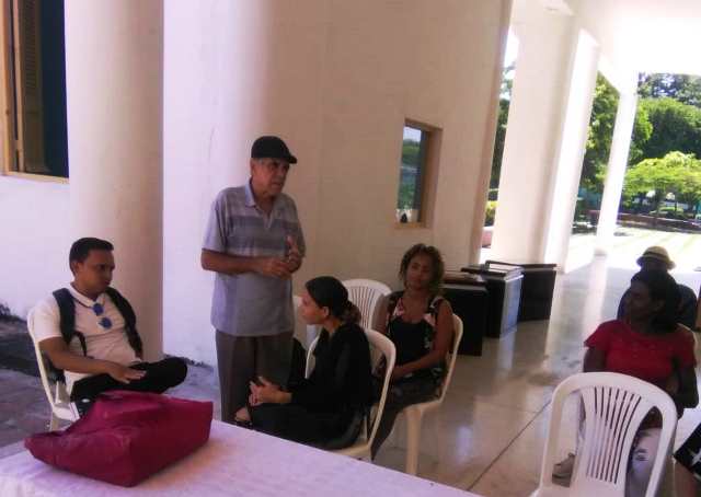 Ampliar imagen Ampliar imagen