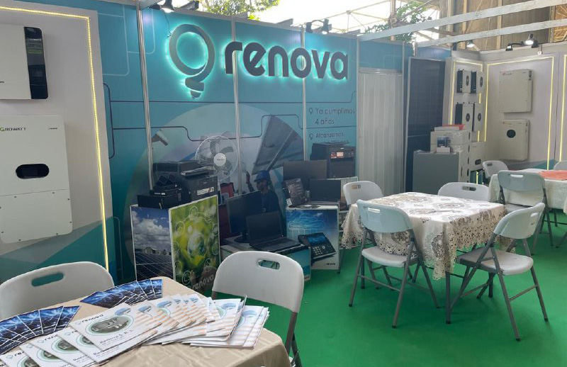 Promueve empresa RENOVA soluciones con energía renovable en FIHAV