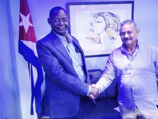 Arribó a Cuba Ministro de Deportes de Zimbabue