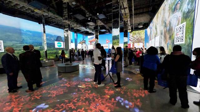 Cuba espera recibir un millón de turistas canadienses