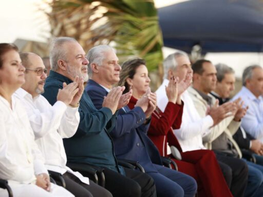 Honra Cuba a los educadores, formadores del mañana (+ Fotos)