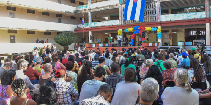 Reciben a brigada de solidaridad 65 aniversario del ICAP