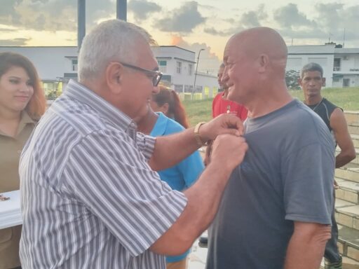 Reconocen a constructores que laboraron en la recuperación tras el paso del Huracán Melissa en Santiago de Cuba