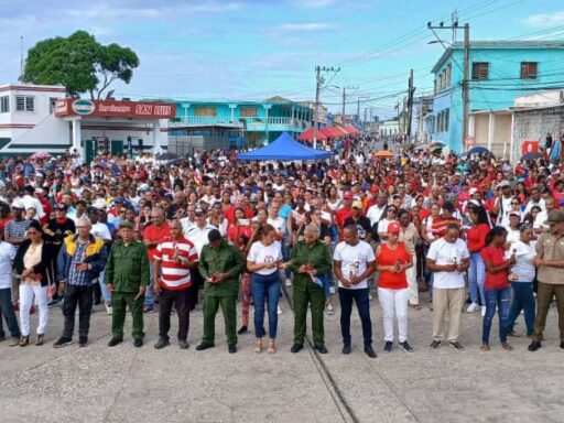 Celebra San Luis aniversario 67 de su liberación por tropas del Ejército Rebelde.
