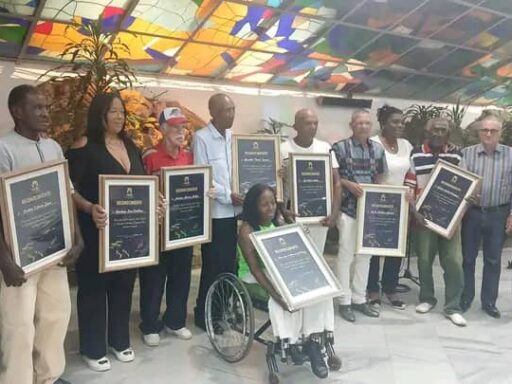 Santiago: la savia de los héroes (+Fotos)