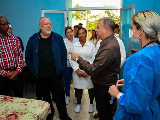 Cuba: Primer ministro valora aporte popular en zona afectada (+Fotos)