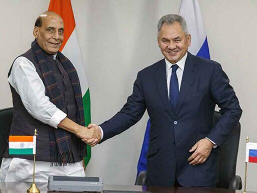 India y Rusia revisarán mañana nexos en defensa (+Foto)
