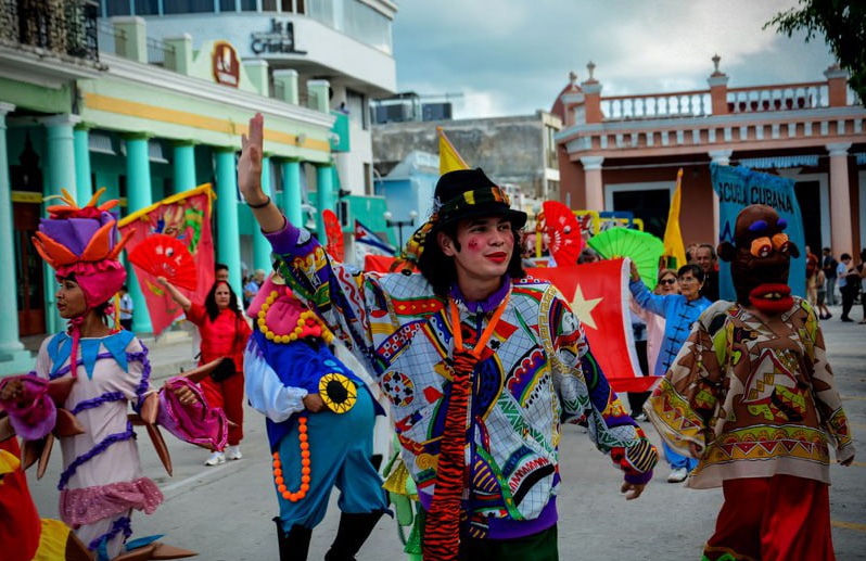 Inicia con homenajes Semana de la Cultura en Holguín (+ Fotos)