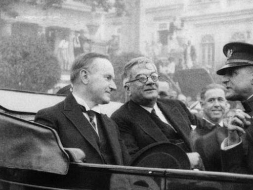 La Sombra del Invierno: El Precio de una Hoja de Papel