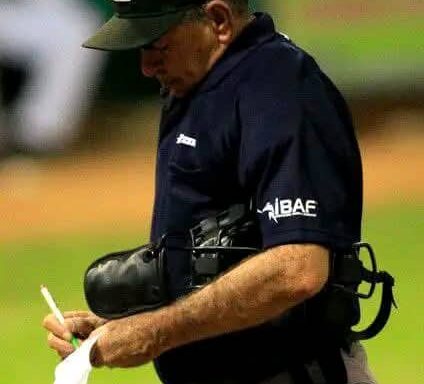 El silbato que calla: fallece Omar Lucero Aldaya, leyenda del arbitraje cubano